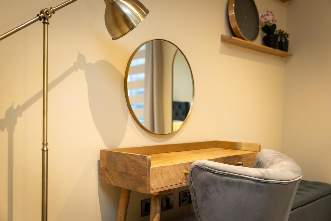 20 Hudson Quarter - Free Parking - Centre Apartment *